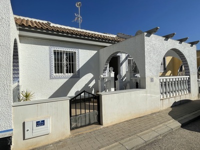 1406: Bungalow in Camposol